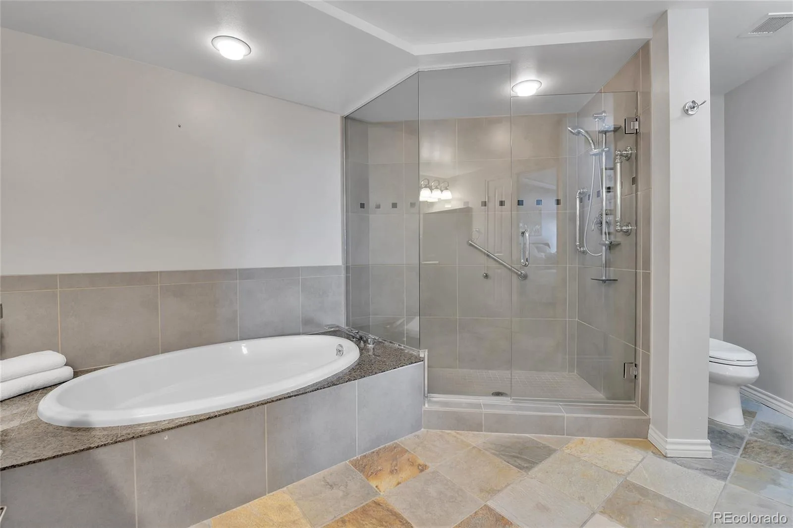 8100 E Union Avenue #1413 Denver CO 80237 | MLS #REC9272610 10092026202739 1600 24