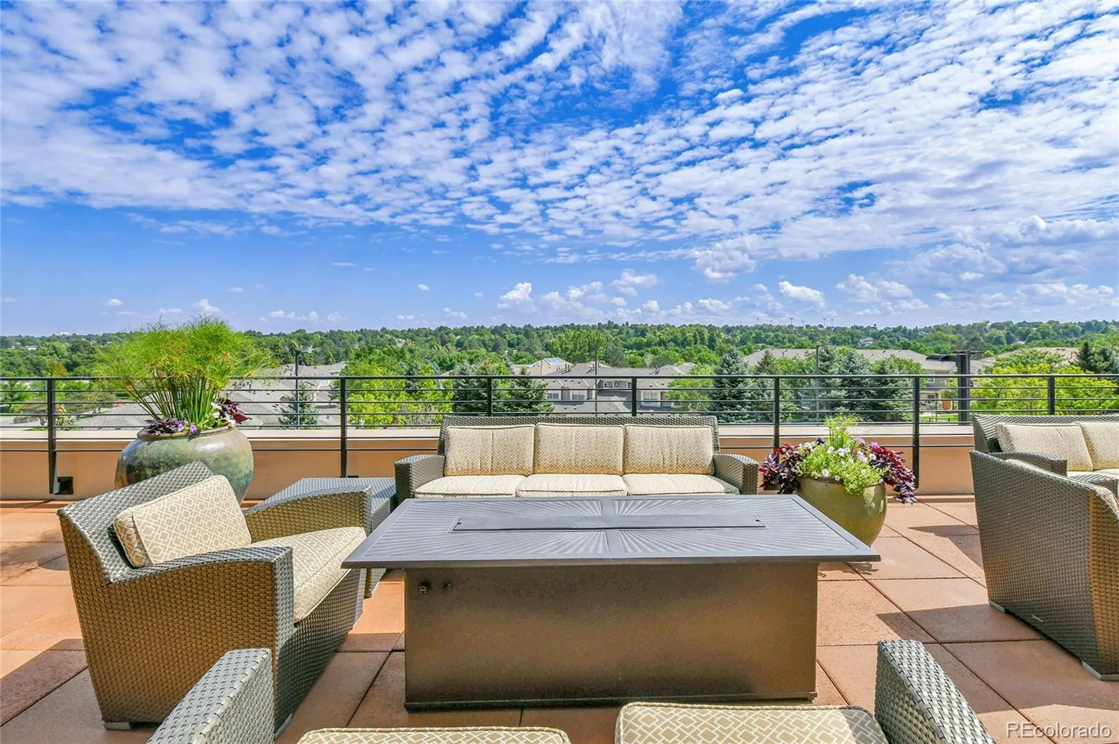 8100 E Union Avenue #1413 Denver CO 80237 | MLS #REC9272610 10092026202739 1600 42