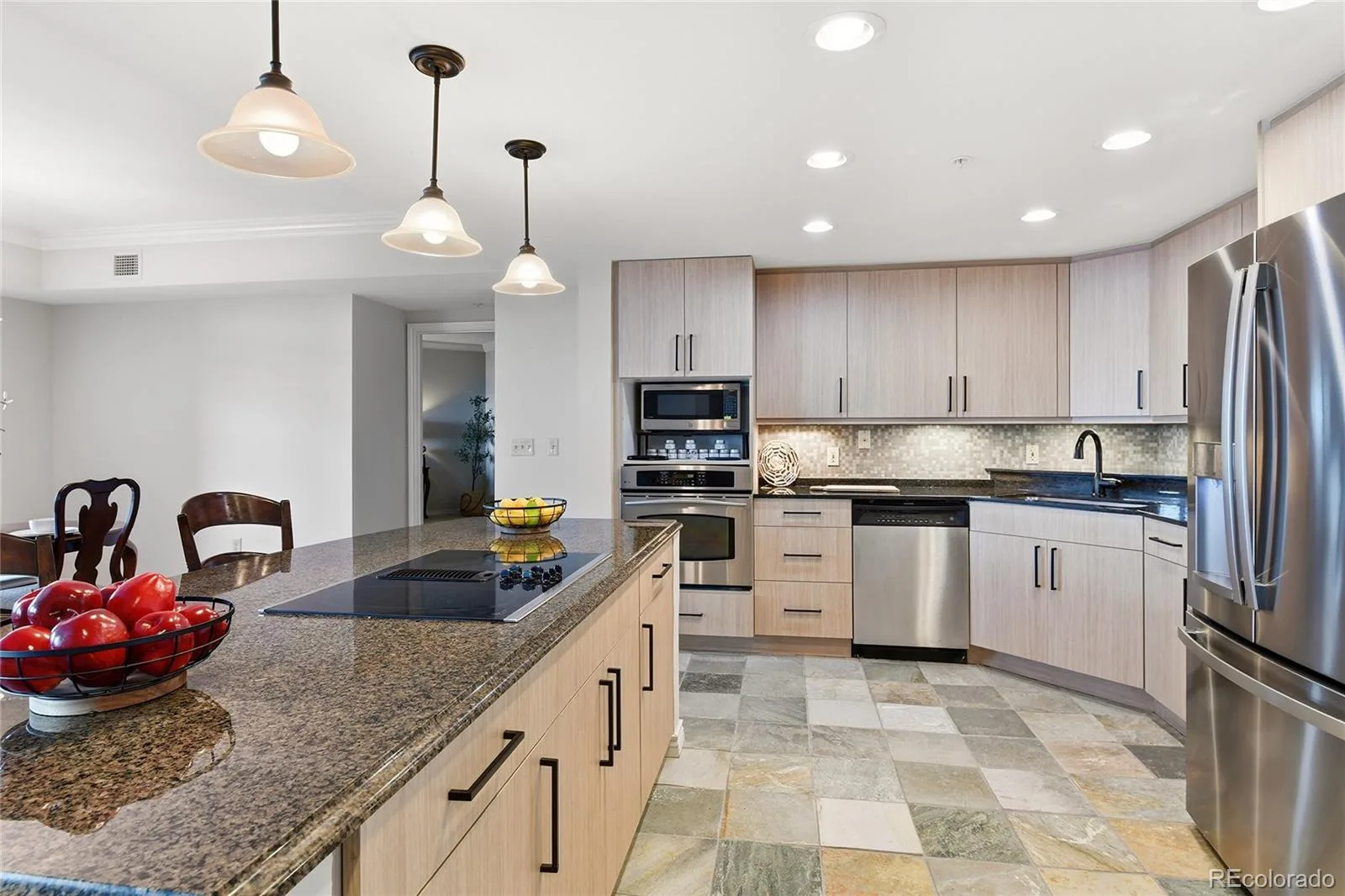 8100 E Union Avenue #1413 Denver CO 80237 | MLS #REC9272610 10092026202739 1600 5