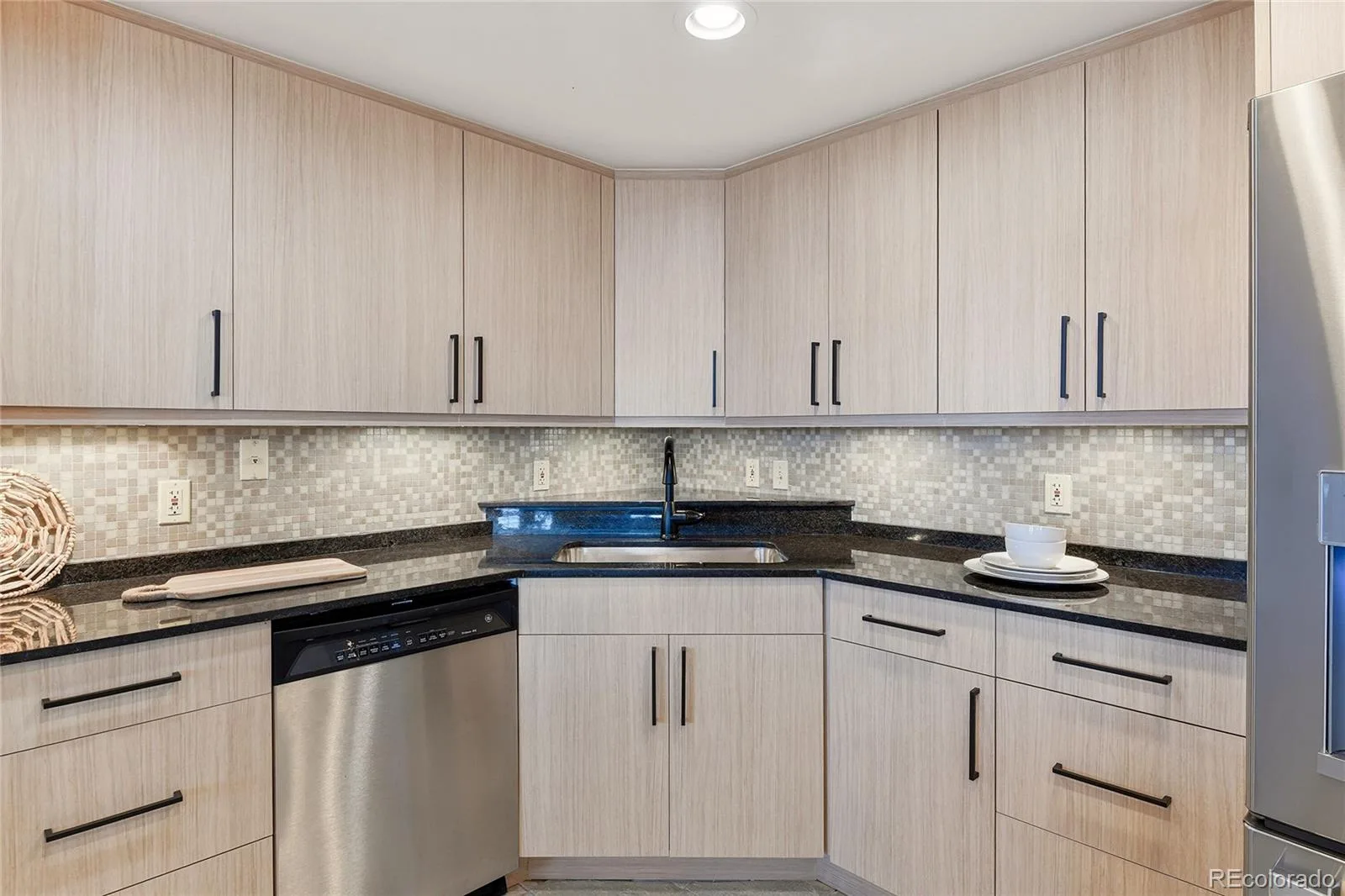 8100 E Union Avenue #1413 Denver CO 80237 | MLS #REC9272610 10092026202739 1600 6