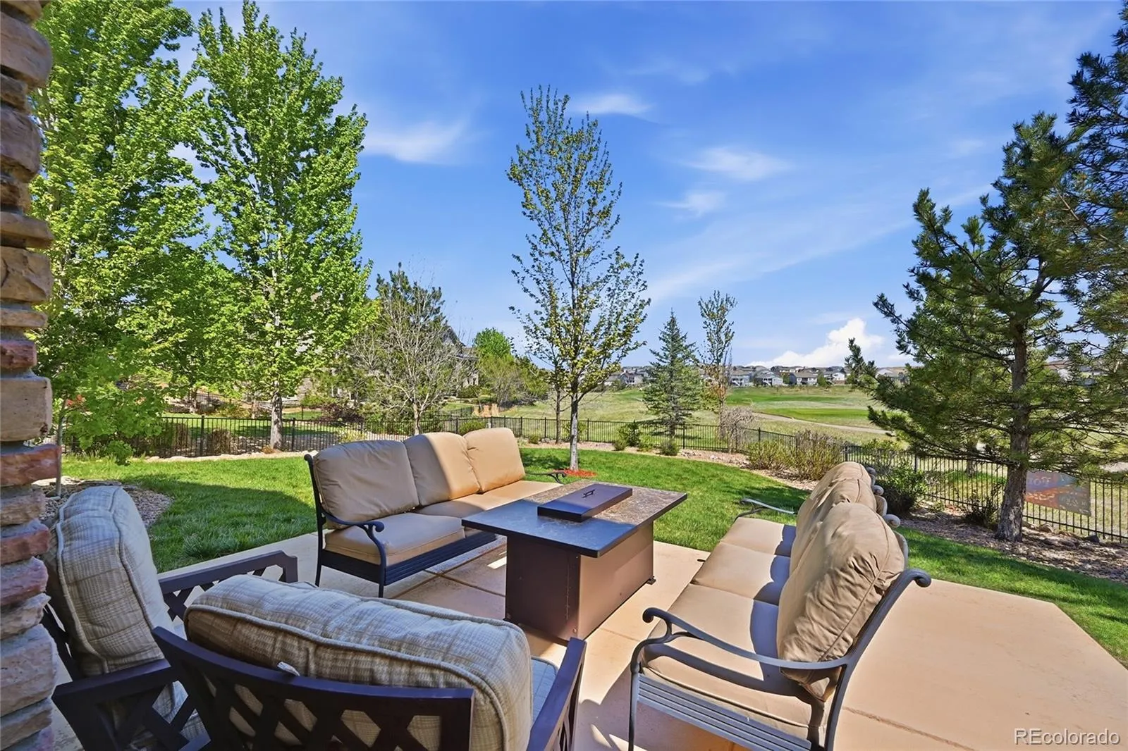 8120 S Blackstone Parkway Aurora CO 80016 MLS #REC9273085 05142026212917 1600 1