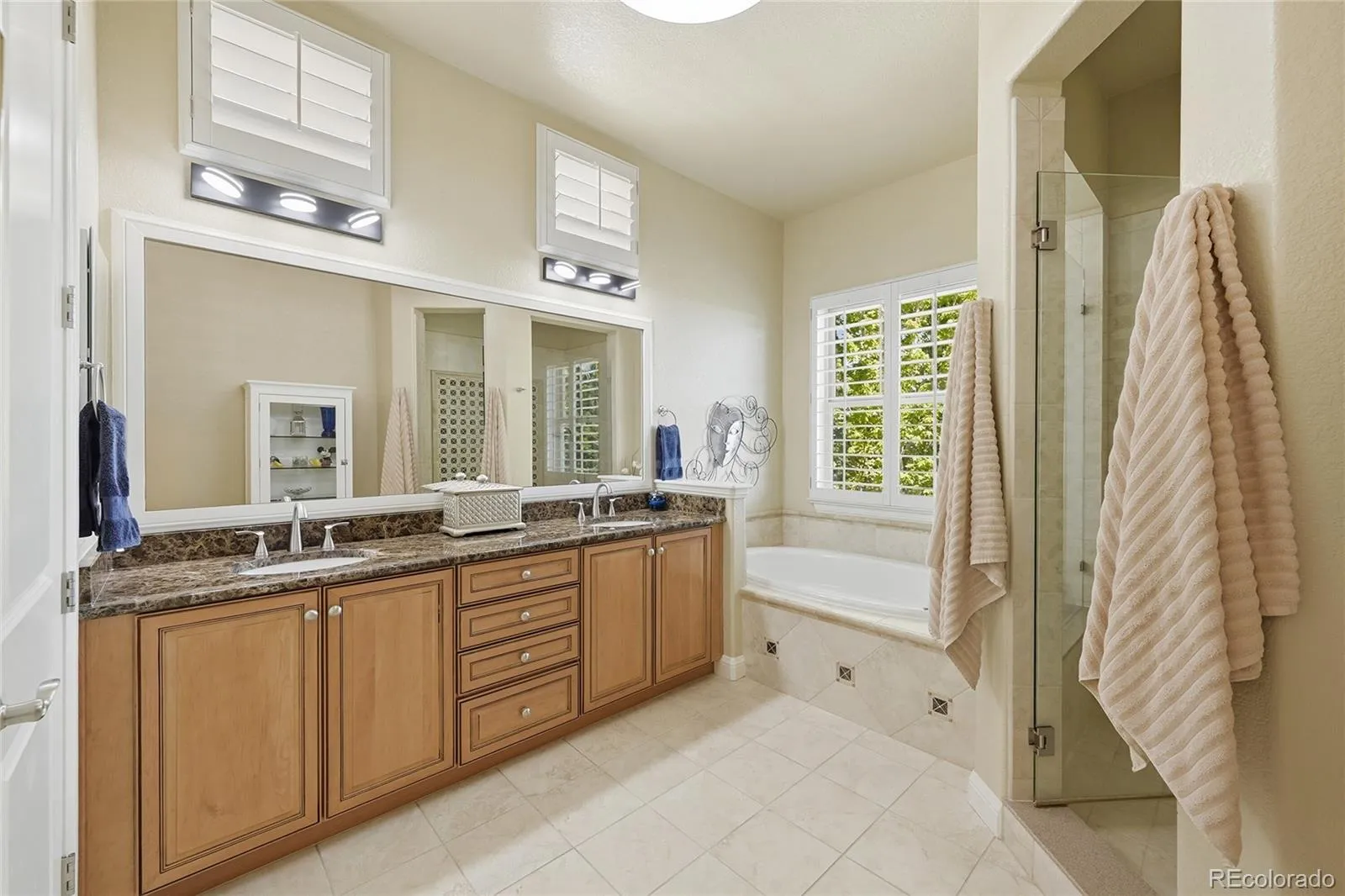 8120 S Blackstone Parkway Aurora CO 80016 MLS #REC9273085 05142026212917 1600 21