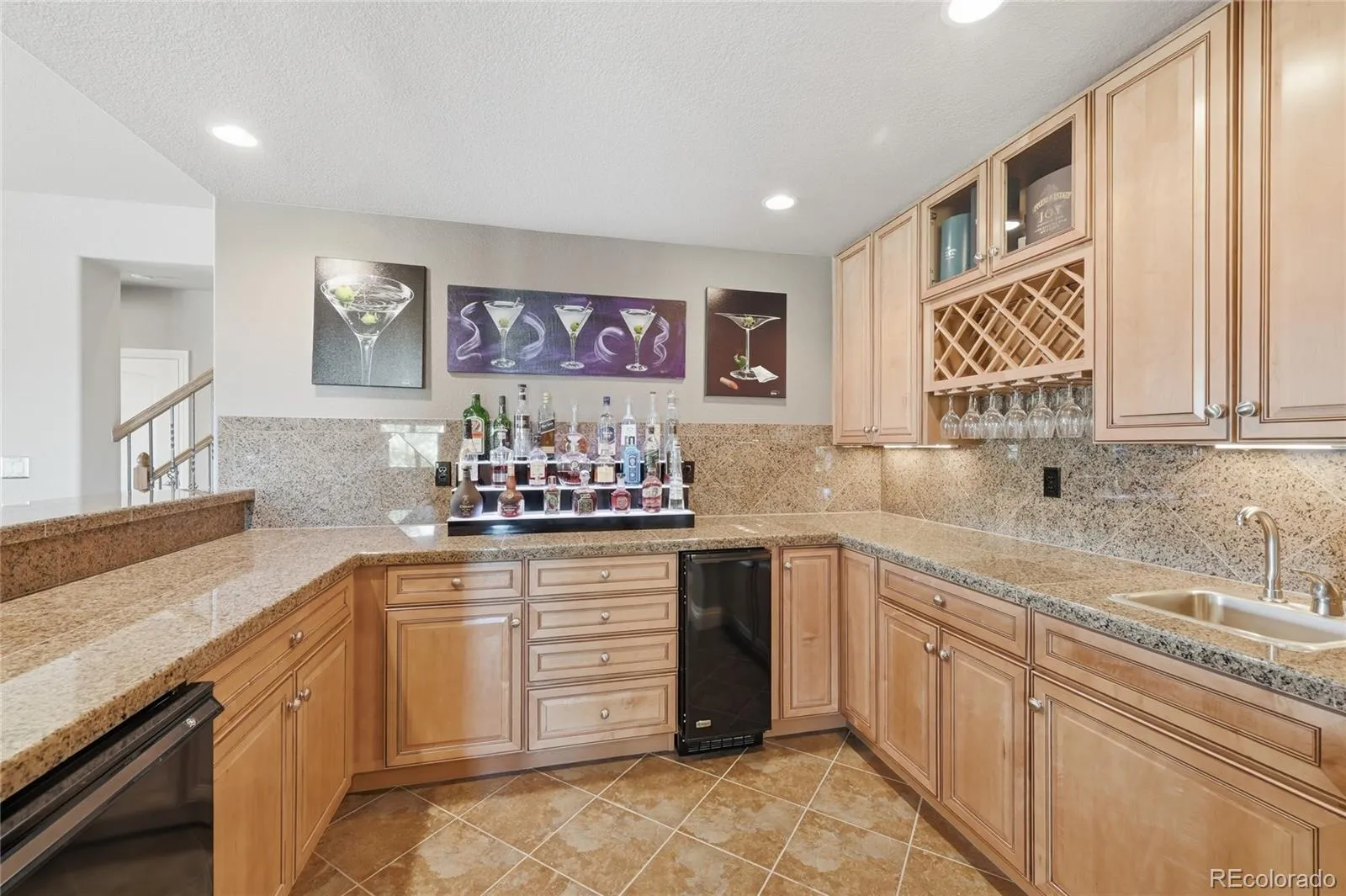 8120 S Blackstone Parkway Aurora CO 80016 MLS #REC9273085 05142026212917 1600 29
