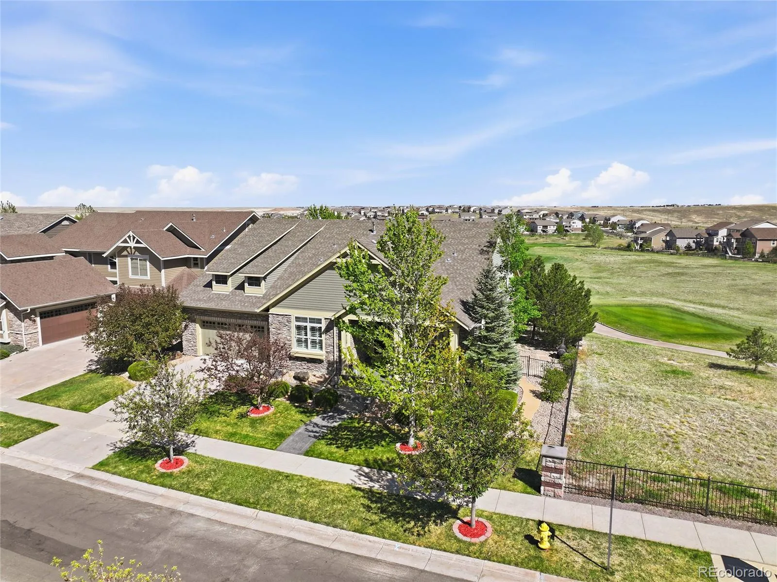 8120 S Blackstone Parkway Aurora CO 80016 MLS #REC9273085 05142026212917 1600 35