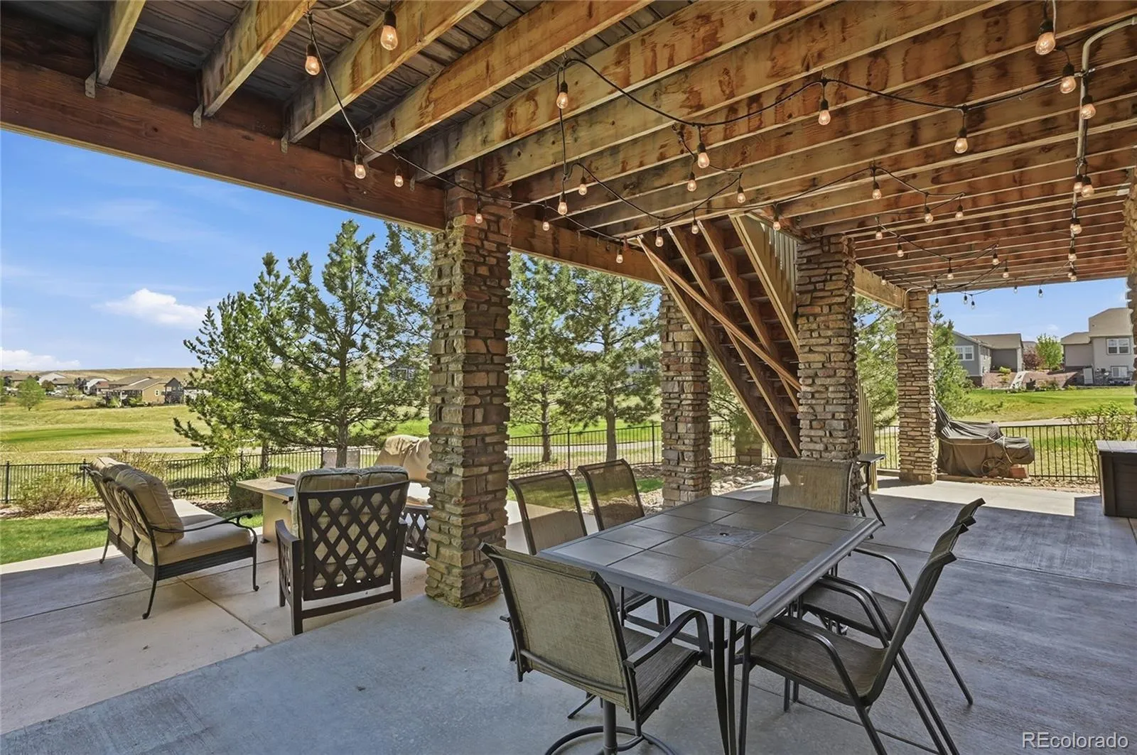 8120 S Blackstone Parkway Aurora CO 80016 MLS #REC9273085 05142026212917 1600 40