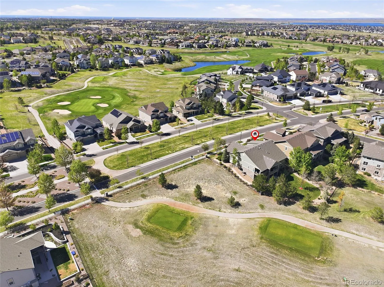 8120 S Blackstone Parkway Aurora CO 80016 MLS #REC9273085 05142026212917 1600 44