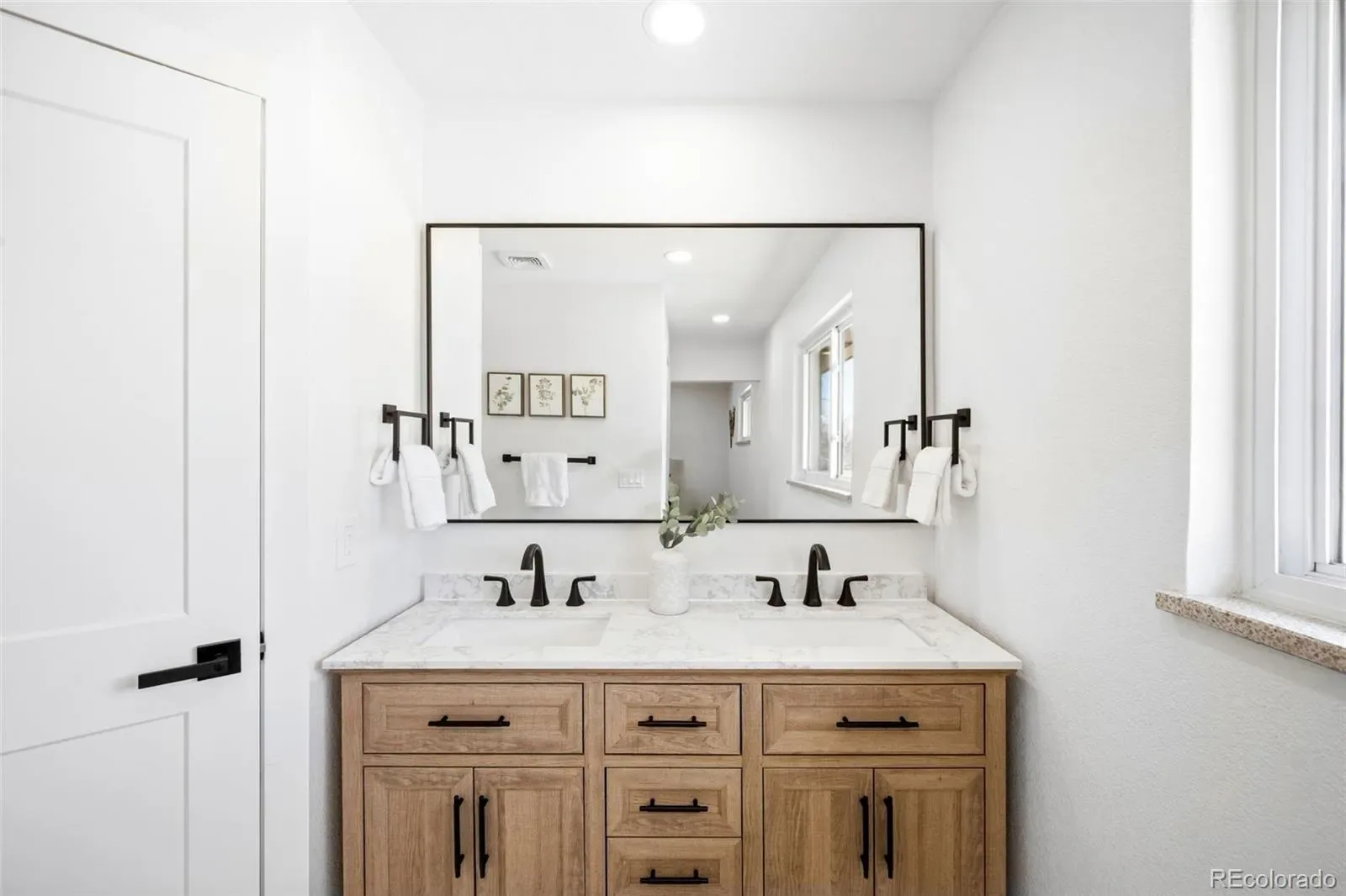 03202026201113 1600 13