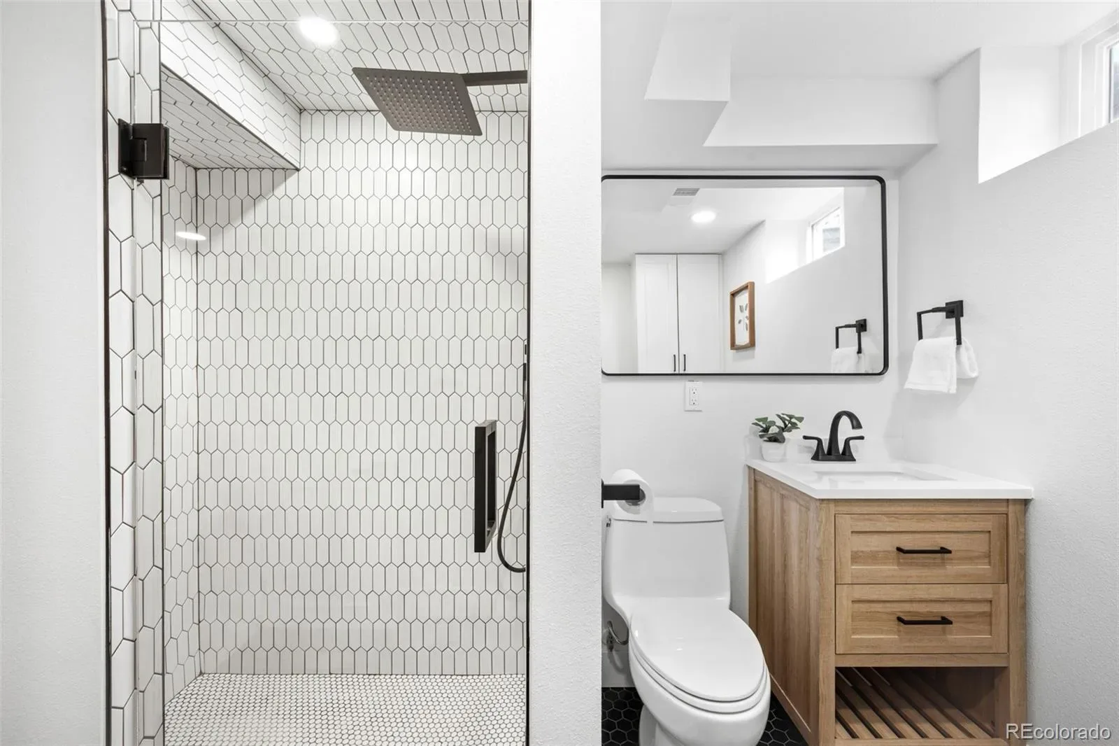 03202026201113 1600 21