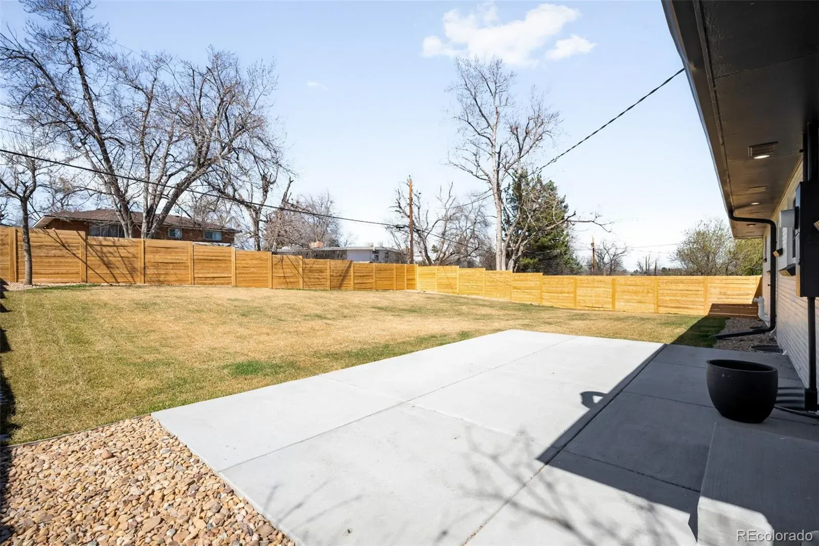 03202026201113 1600 25