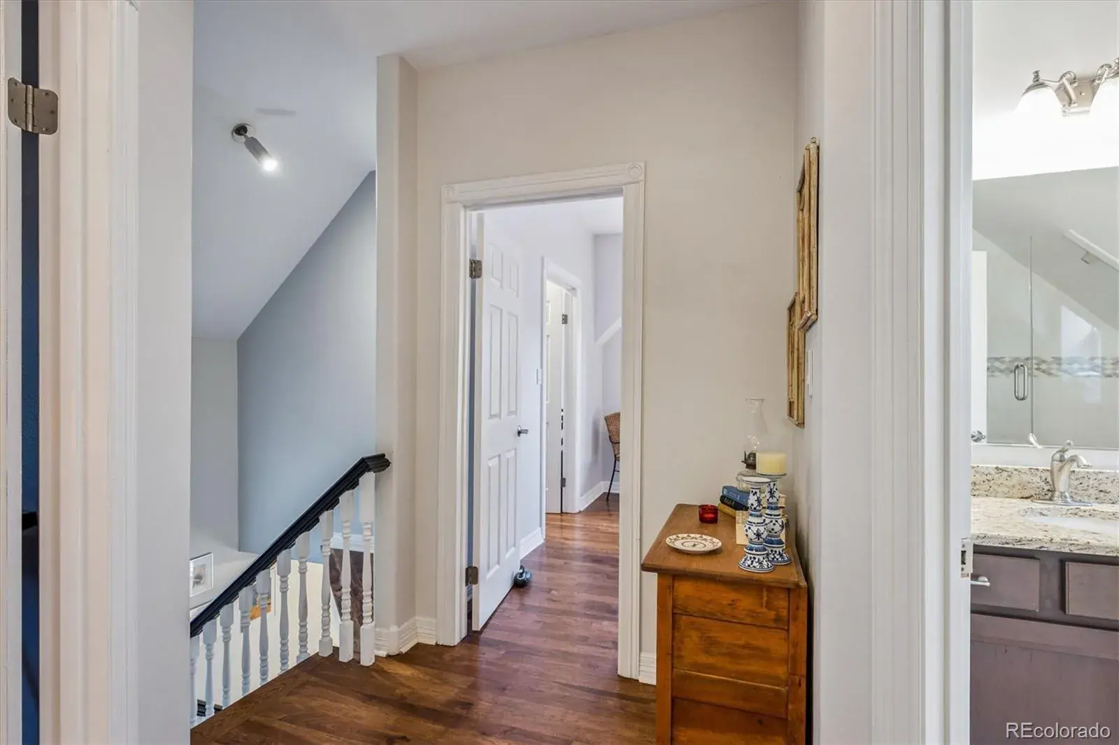 09112025040708 1600 20