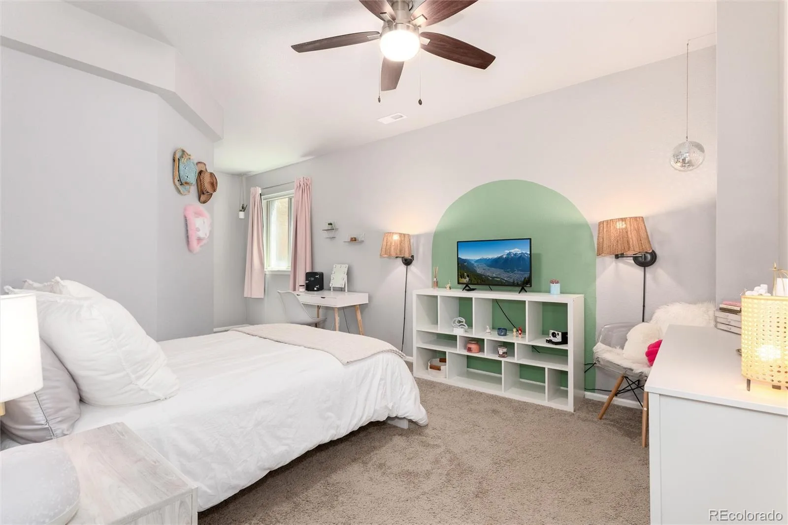 26822 E Easter Place Aurora CO 80016 | MLS #REC9274364 08262026225718 1600 28