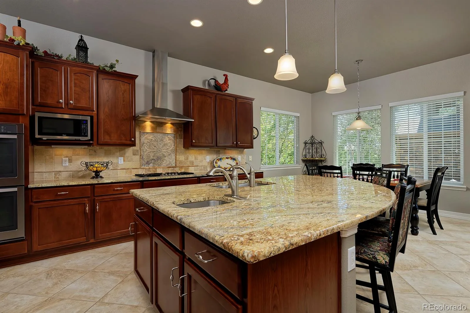 25526 E Arbor Drive Aurora CO 80016 MLS #REC9275257 06182026190914 1600 18