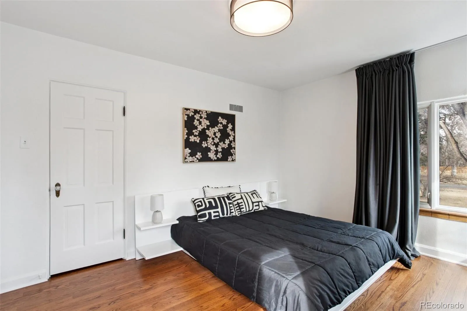 04132026180407 1600 23