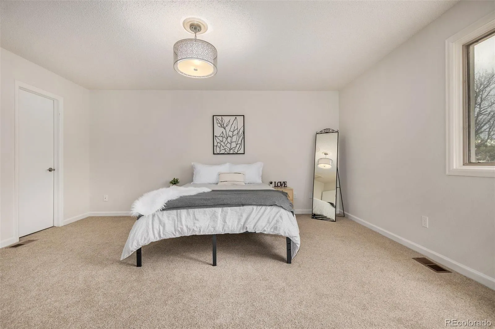 17721 E Grand Avenue Aurora CO 80015 MLS #REC9275802 05222026024948 1600 11