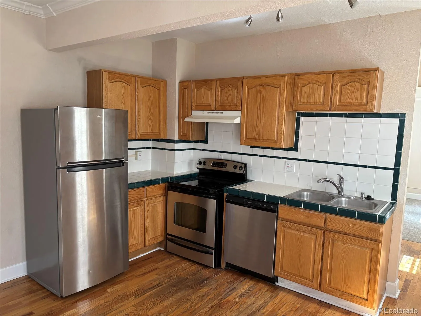 1341 N Washington N Street #3 Denver CO 80203 MLS #REC9275960 04162026143702 1600 3