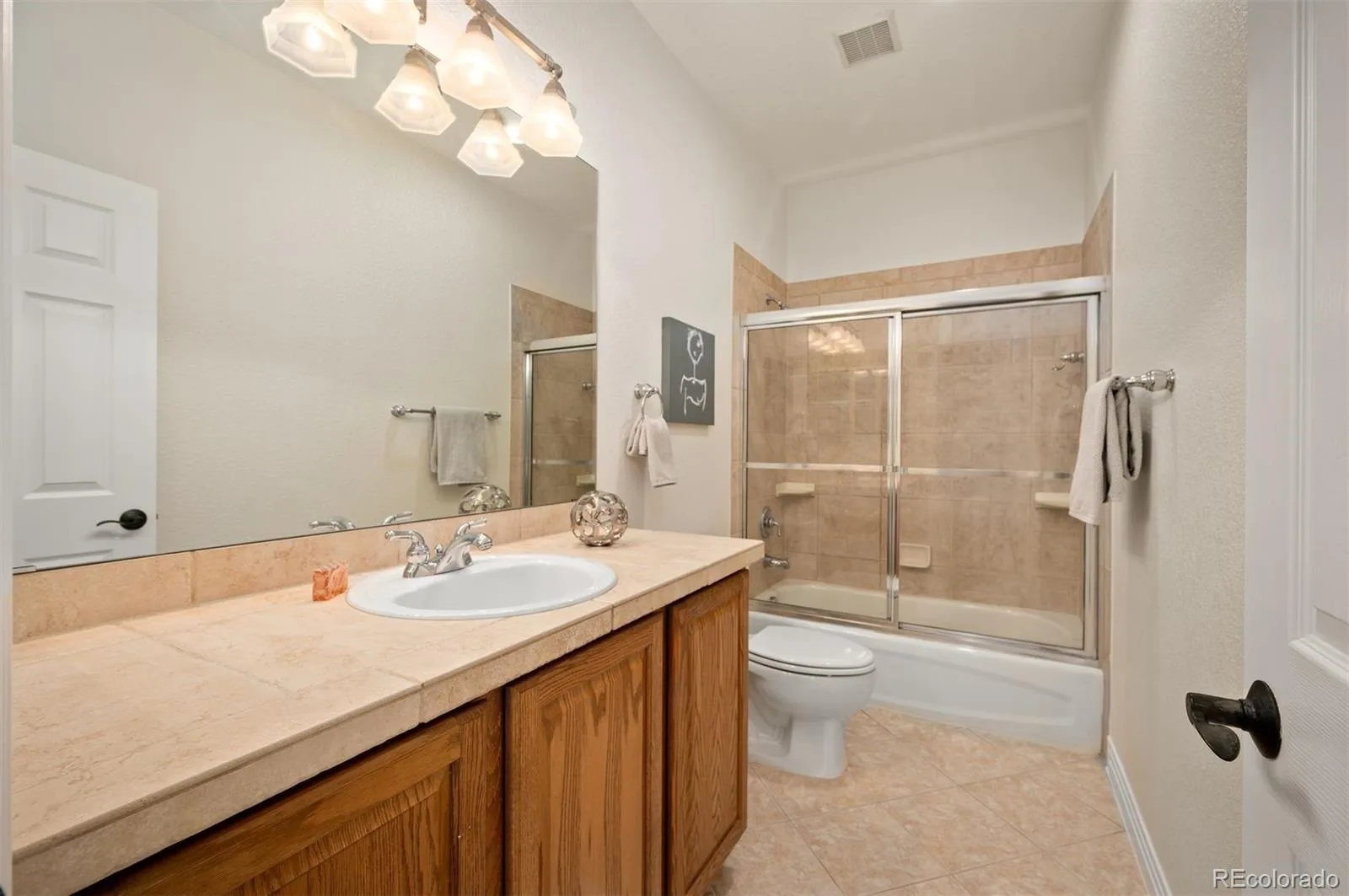 1087 Syracuse Street Denver CO 80230 | MLS #REC9276101 09232026152034 1600 26
