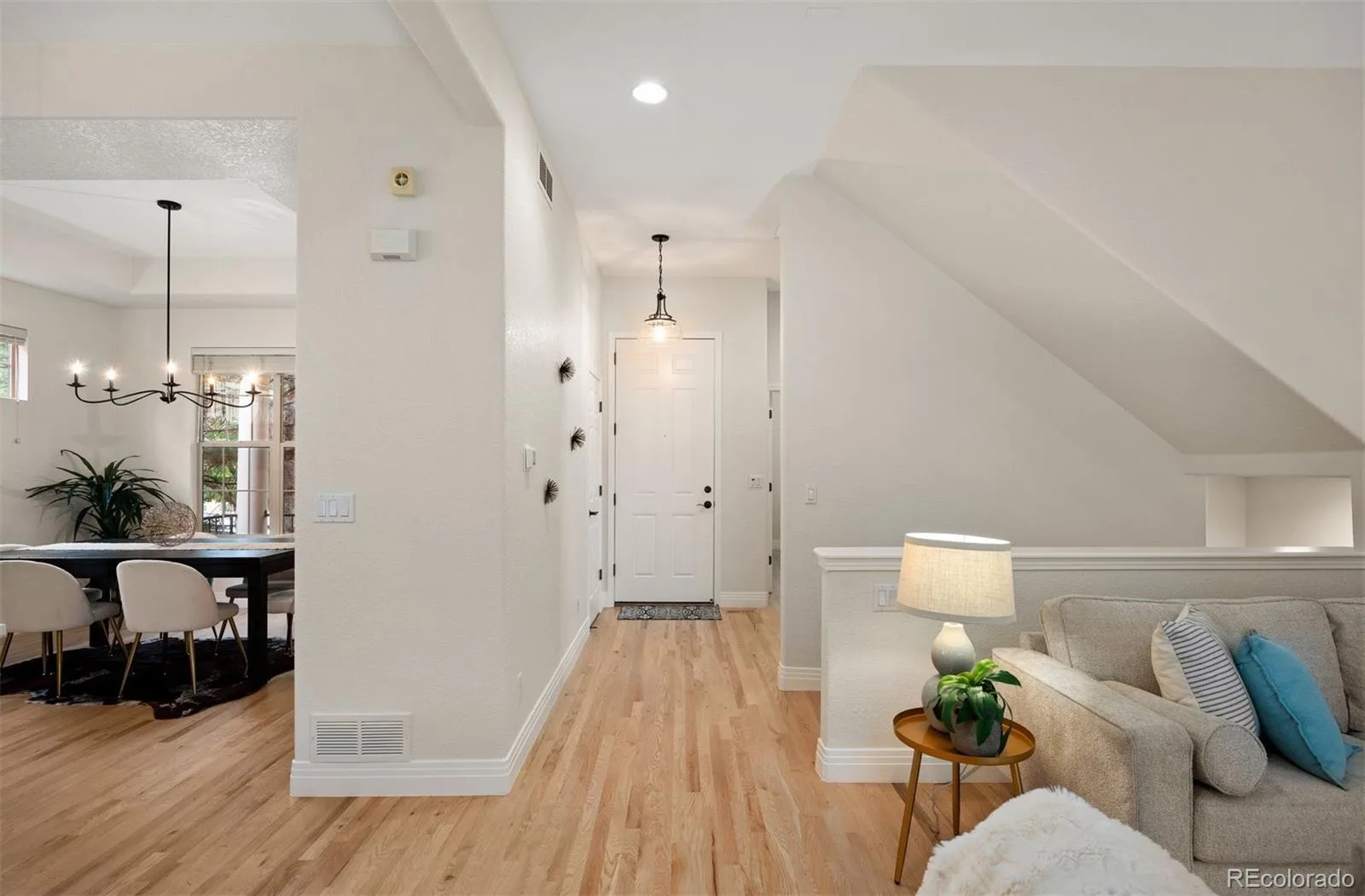 1087 Syracuse Street Denver CO 80230 | MLS #REC9276101 09232026152034 1600 29