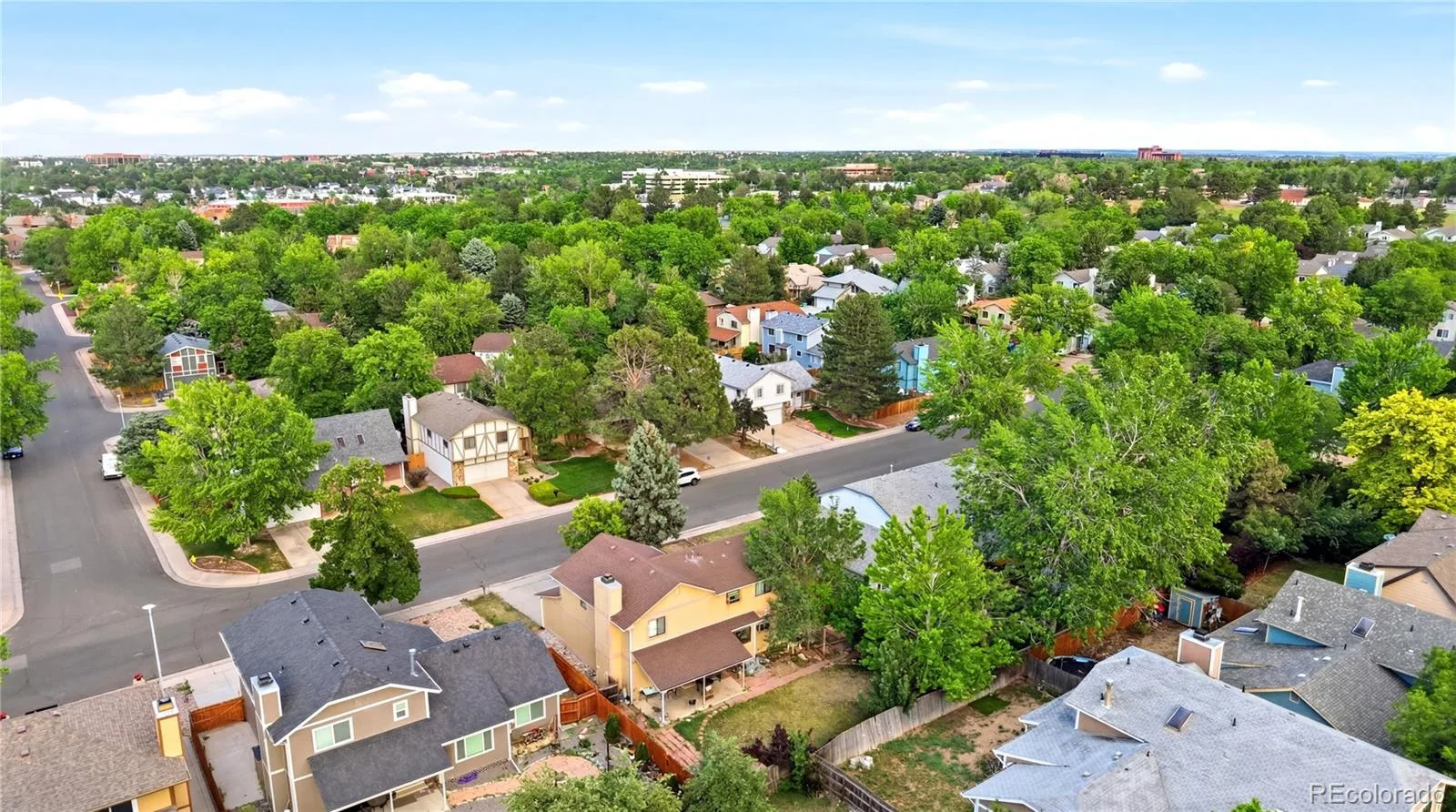 2131 S Newark Way Aurora CO 80014 | MLS #REC9276594 07182026005028 1600 4