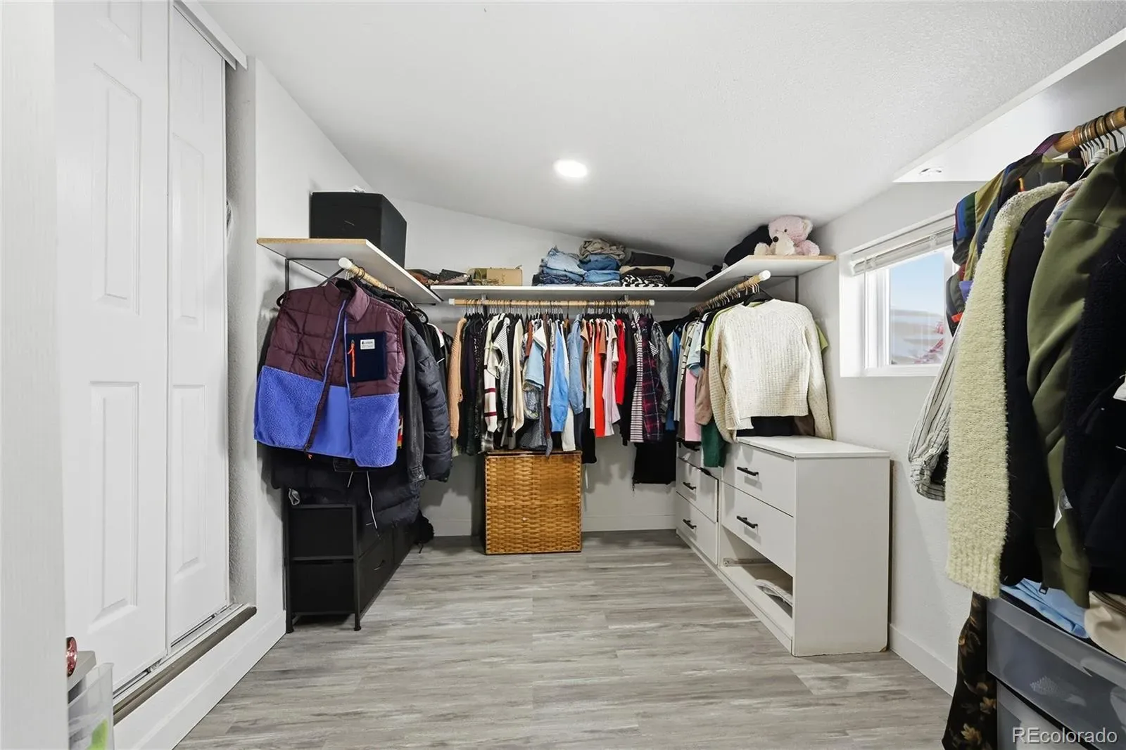 61 S Julian Street Denver CO 80219 MLS #REC9277955 03282026222248 1600 10