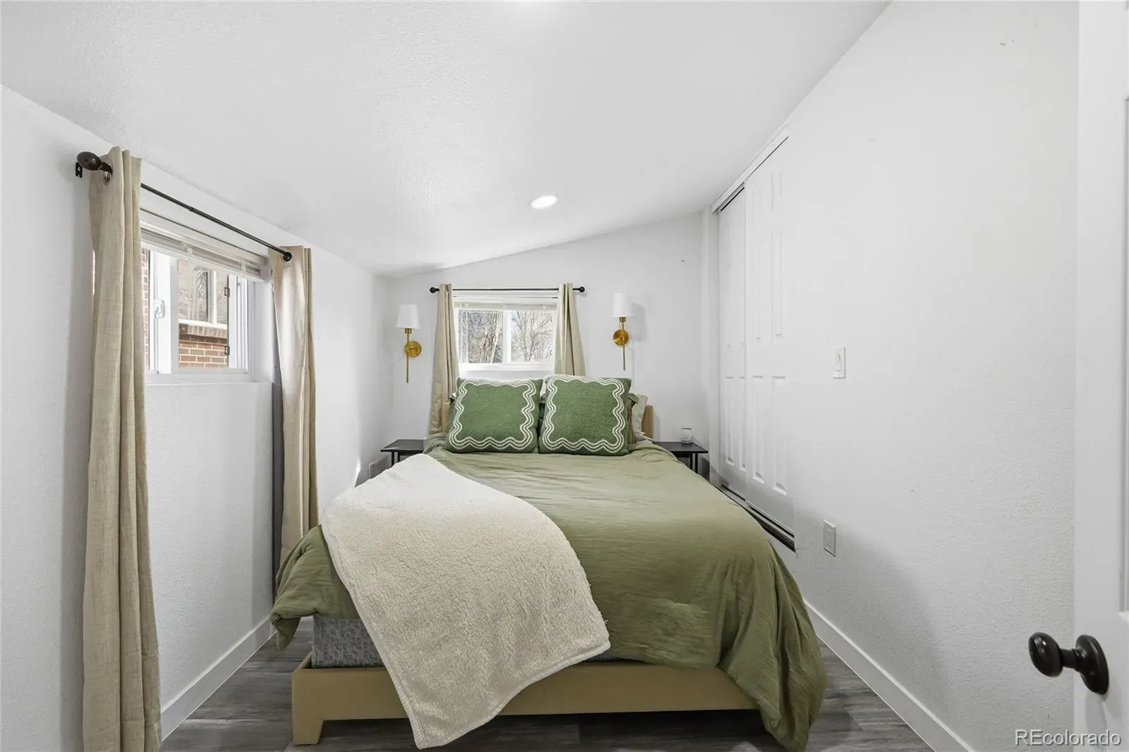 61 S Julian Street Denver CO 80219 MLS #REC9277955 03282026222248 1600 7