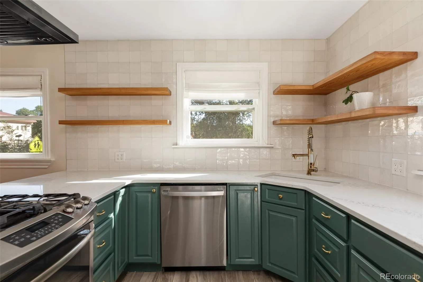4870 E 18th Avenue Denver CO 80220 | MLS #REC9278817 10092026230107 1600 11