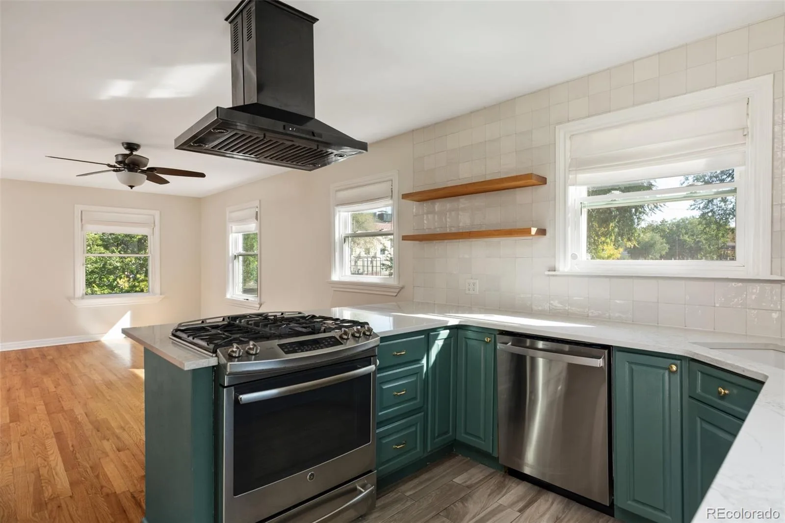 4870 E 18th Avenue Denver CO 80220 | MLS #REC9278817 10092026230107 1600 12