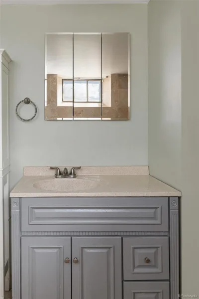 4870 E 18th Avenue Denver CO 80220 | MLS #REC9278817 10092026230107 800 22