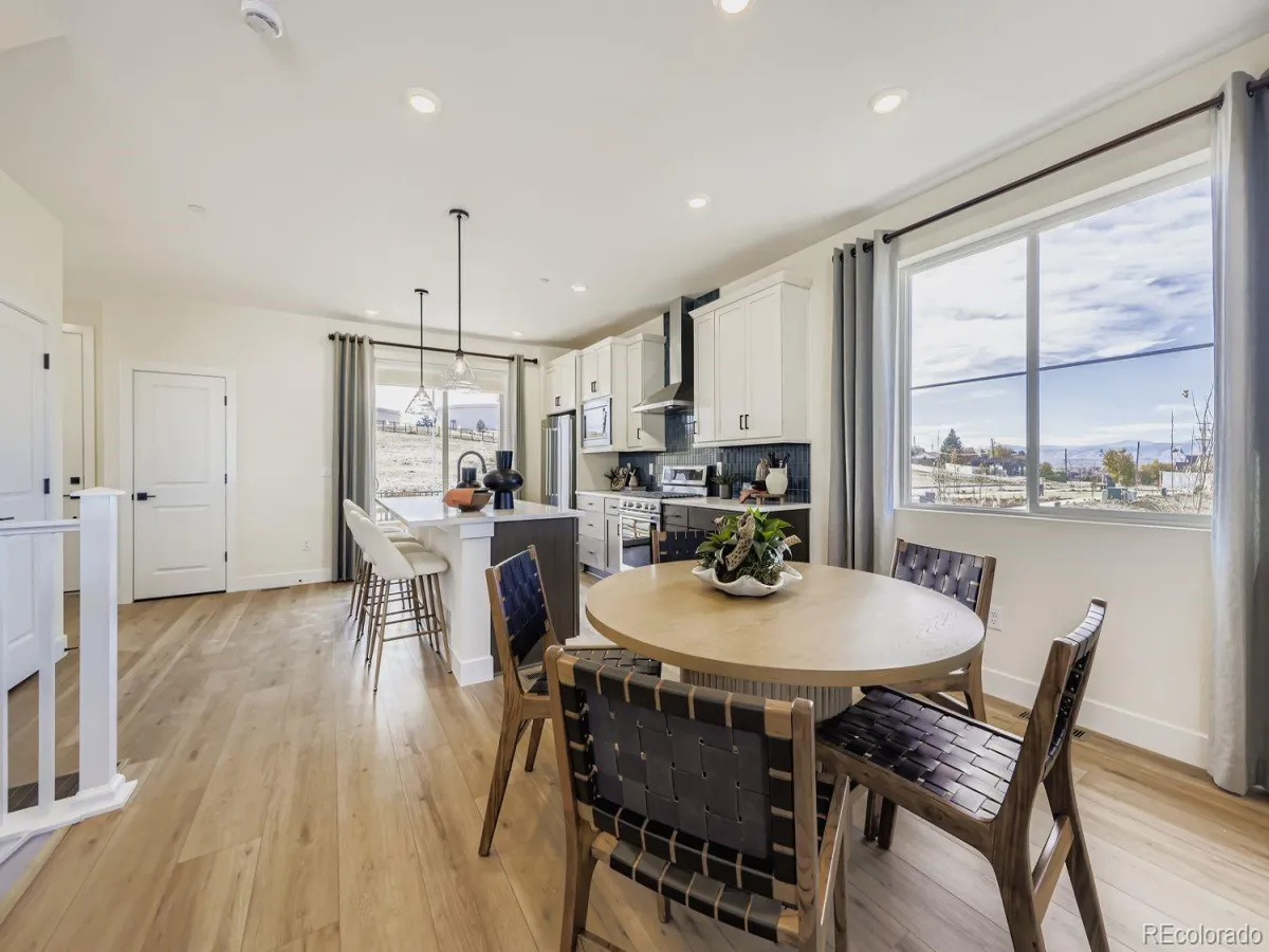 04222026175000 1200 10