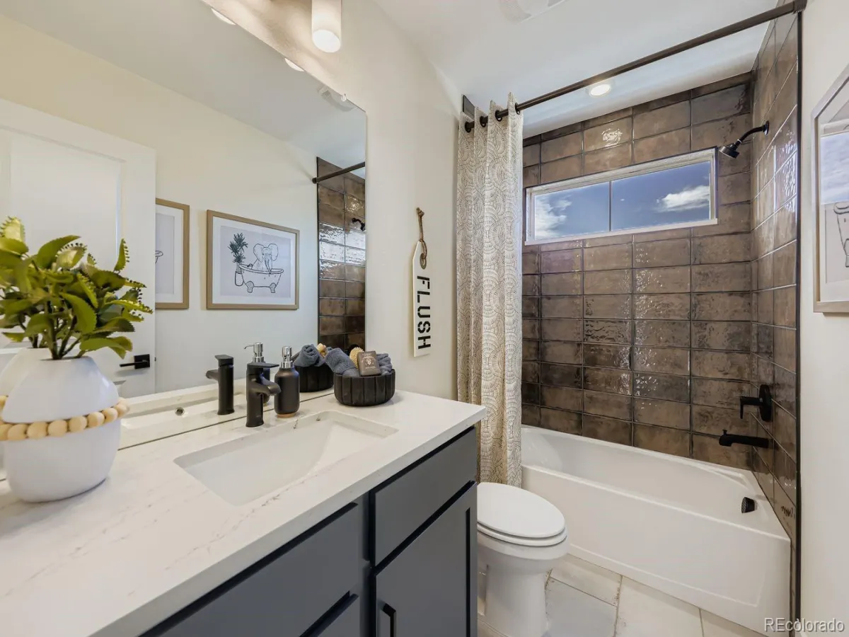 04222026175000 1200 29