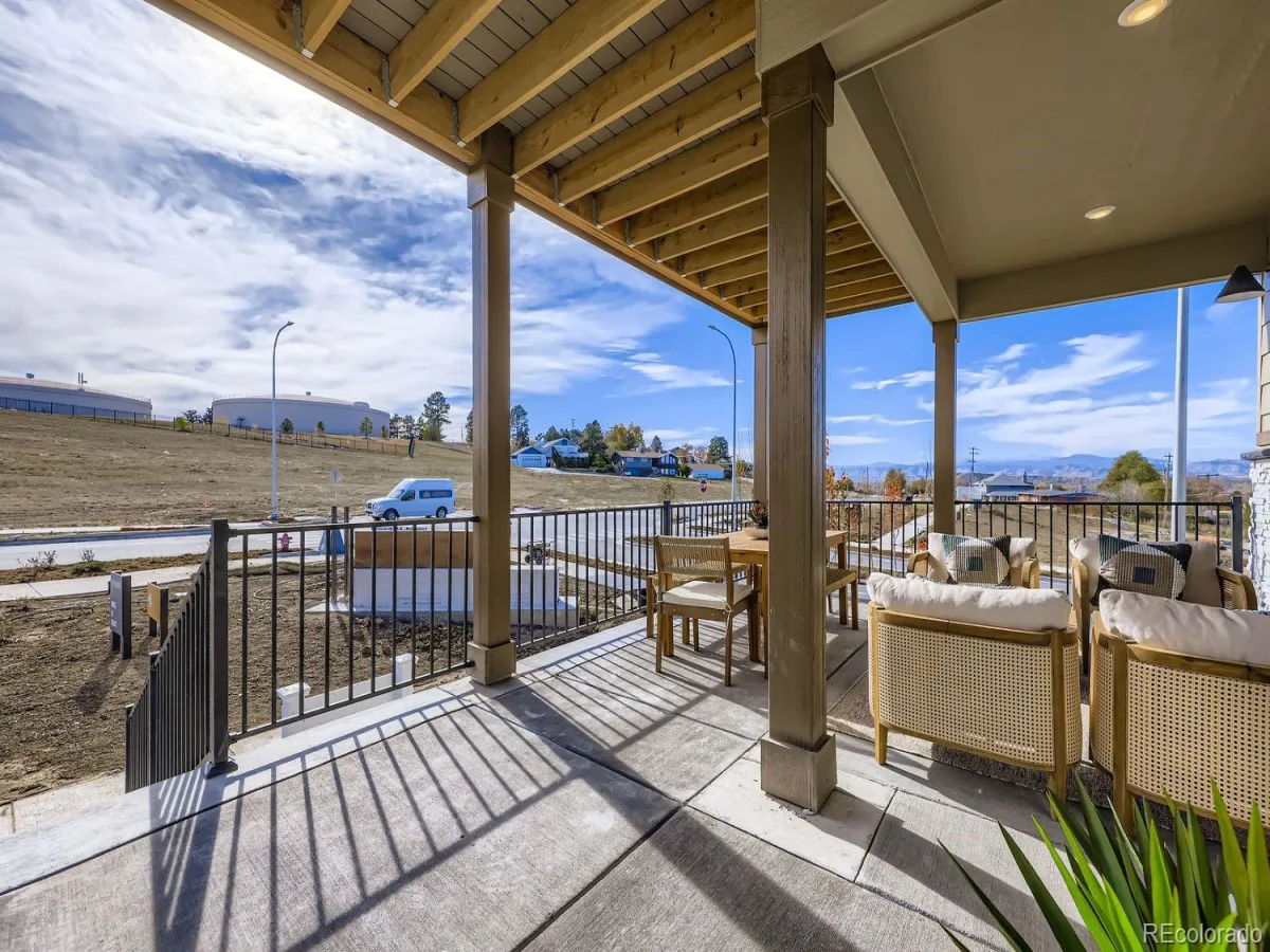 04222026175000 1200 35