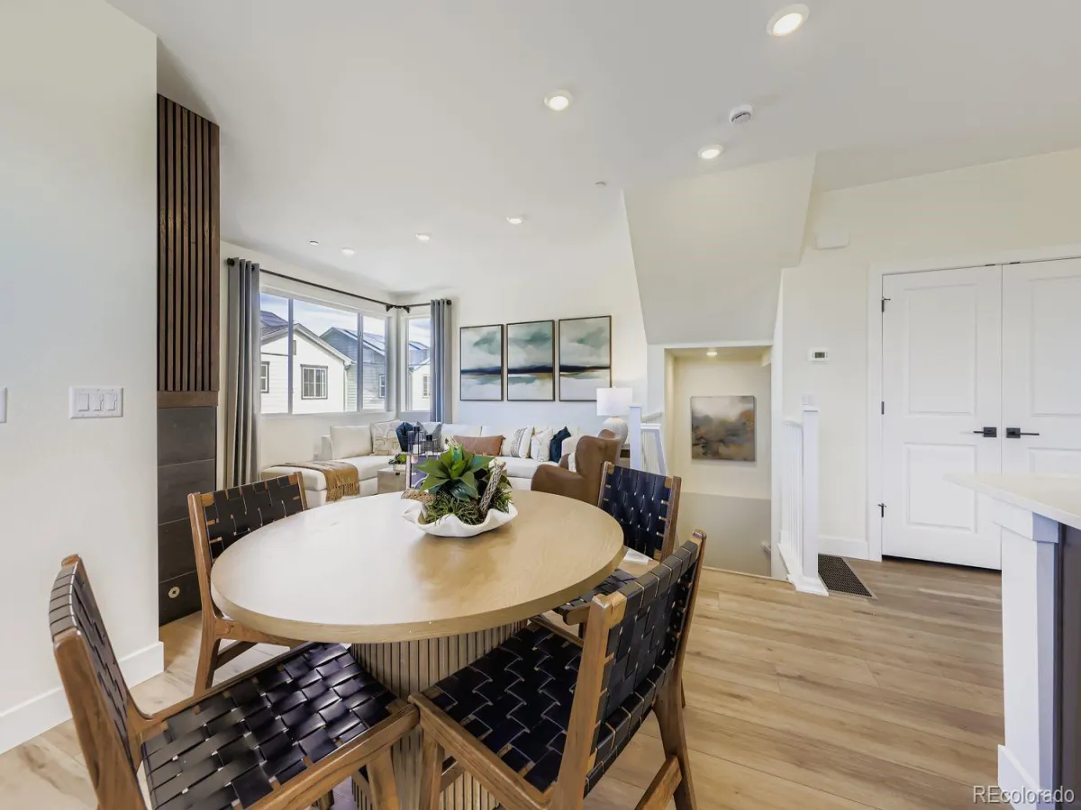 04222026175000 1200 8