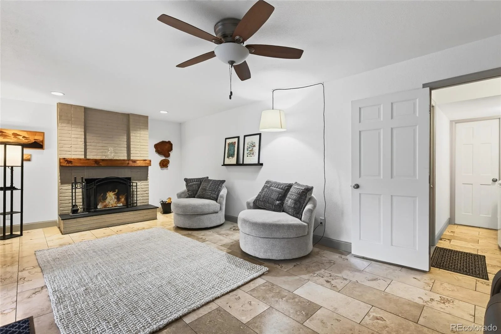 642 Texas Street Golden CO 80403 | MLS #REC9279272 08272026224906 1600 29