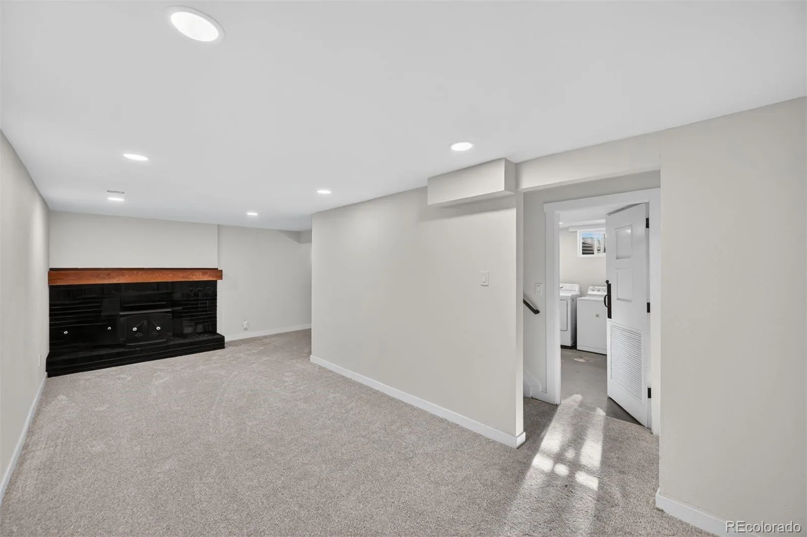 832 S Beech Street Lakewood CO 80228 | MLS #REC9282112 07272026232552 1600 22