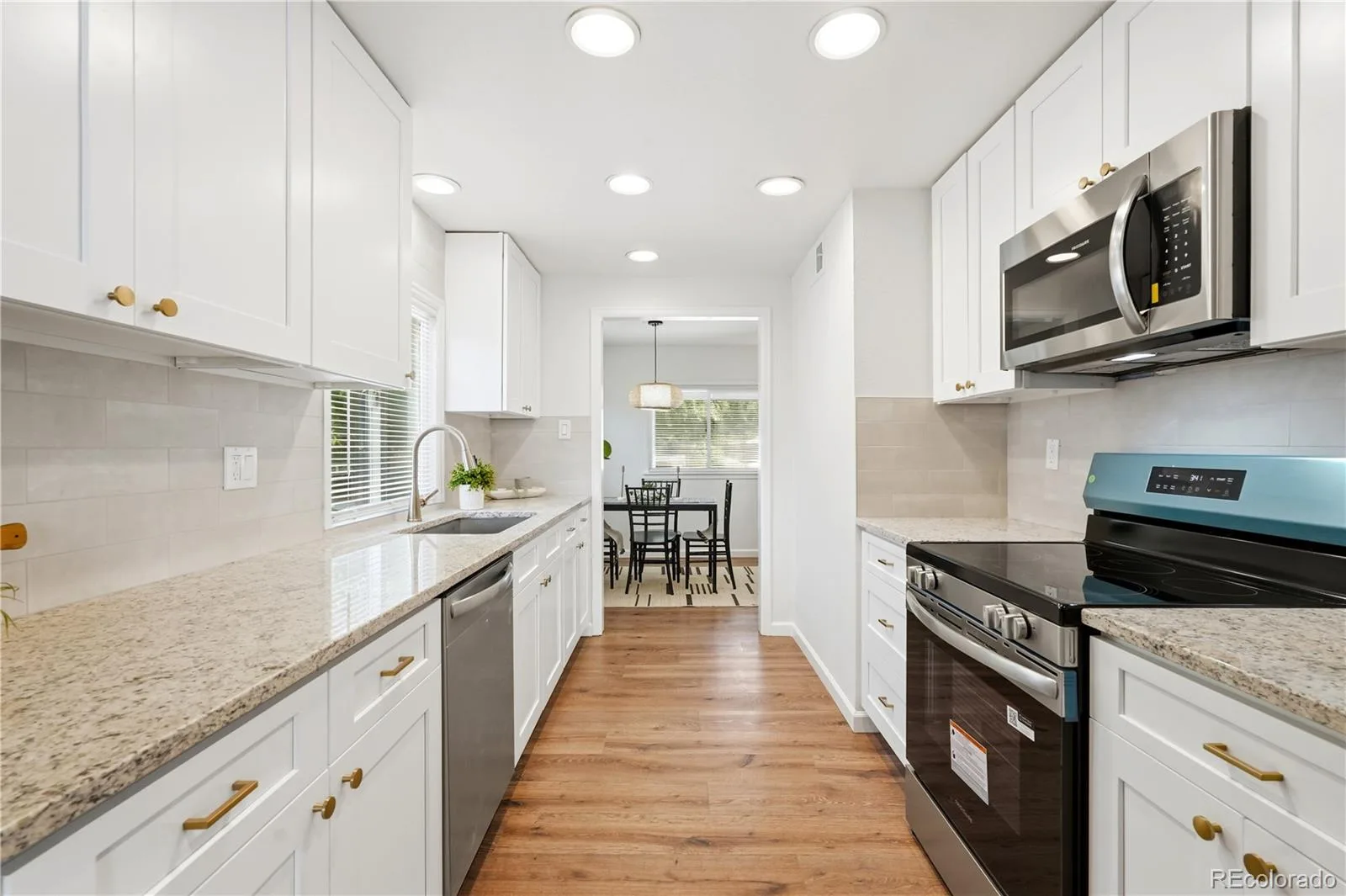 715 Emporia Street Aurora CO 80010 | MLS #REC9283891 06302026183745 1600 10