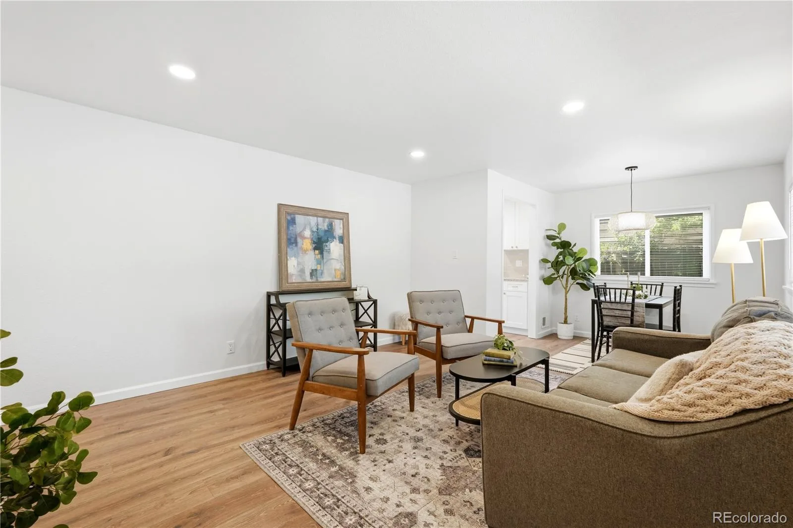 715 Emporia Street Aurora CO 80010 | MLS #REC9283891 06302026183745 1600 2