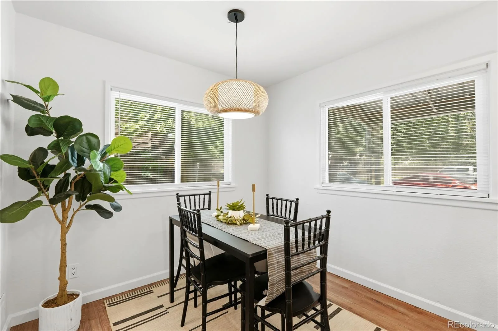 715 Emporia Street Aurora CO 80010 | MLS #REC9283891 06302026183745 1600 7