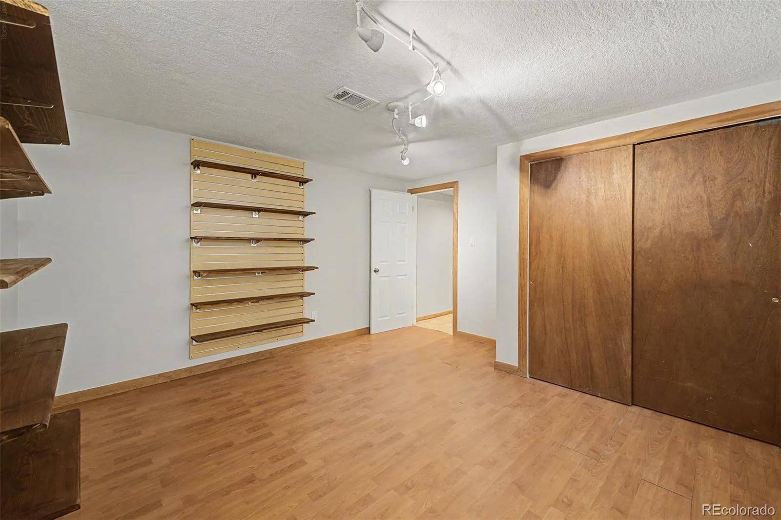 1511 S Cherry Street Denver CO 80222 MLS #REC9286326 06252026001002 1600 27