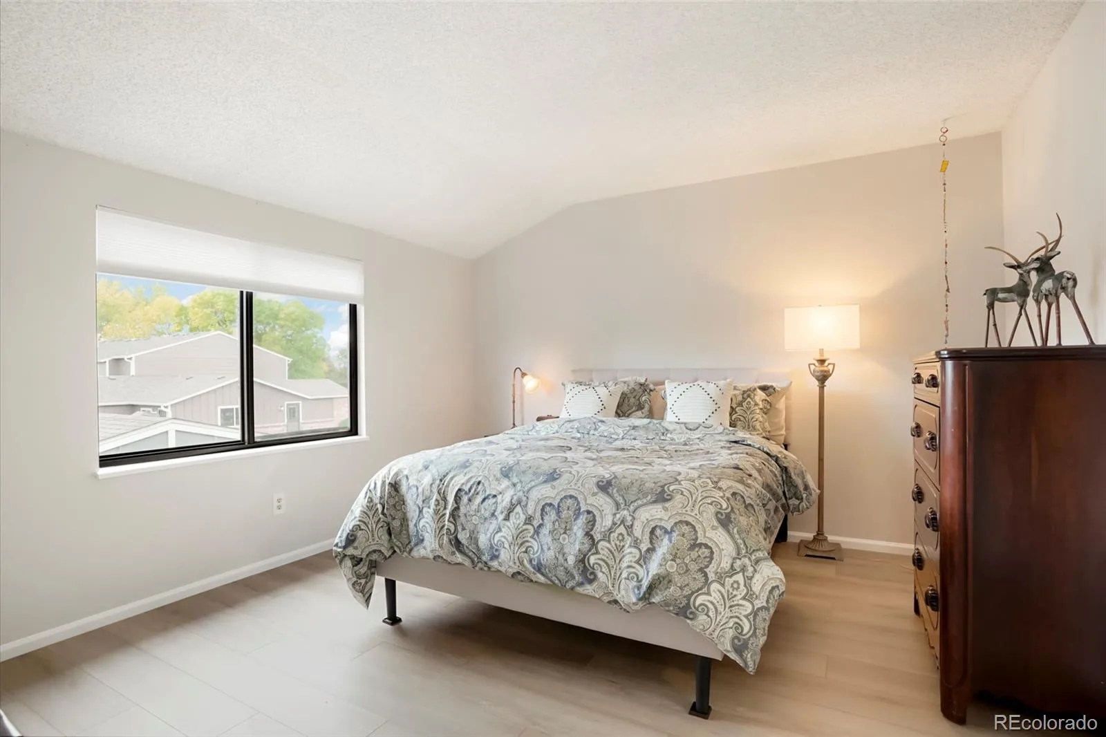 356 S Balsam Street Lakewood CO 80226 | MLS #REC9286940 10162026224516 1600 12