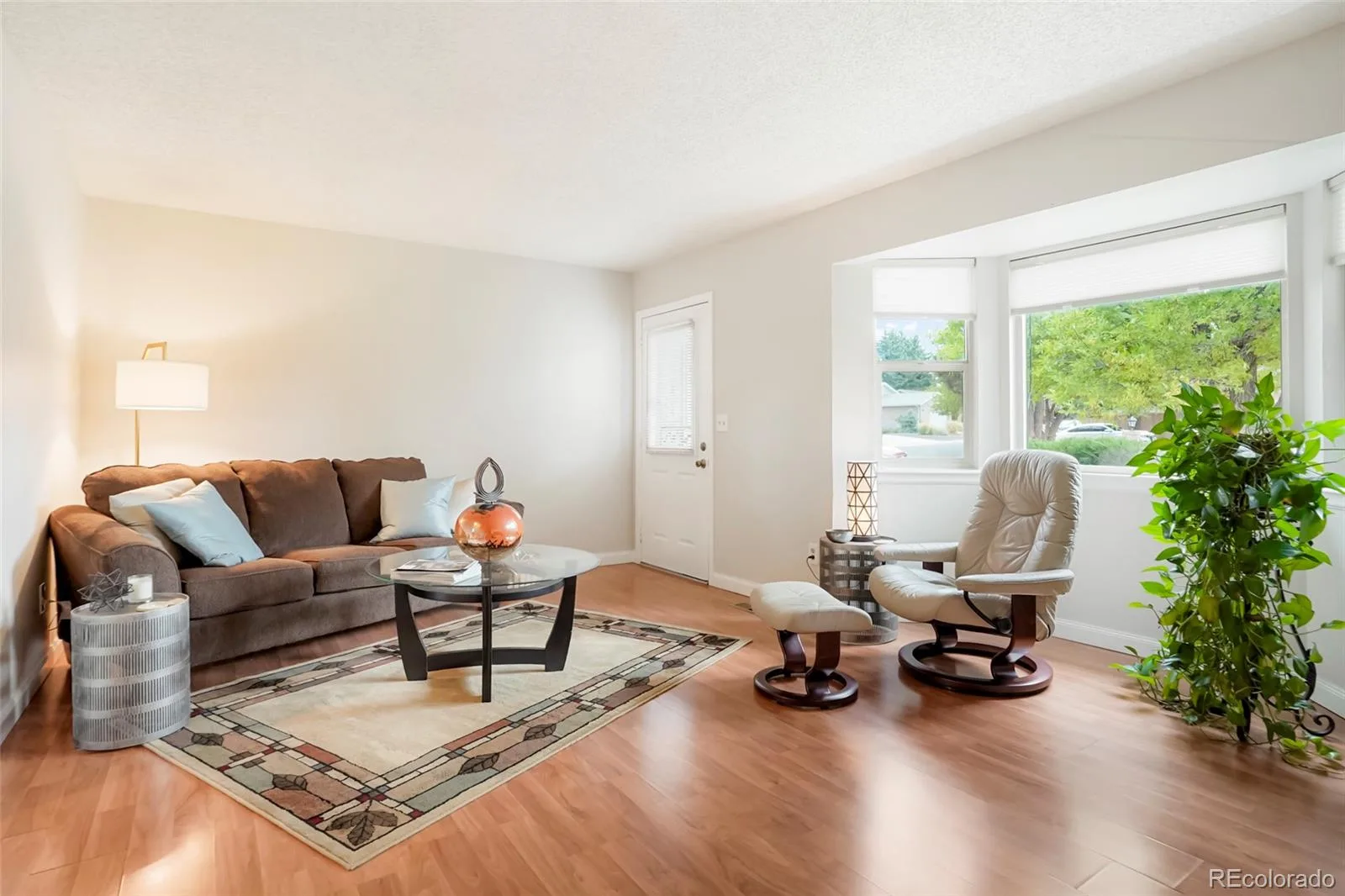 356 S Balsam Street Lakewood CO 80226 | MLS #REC9286940 10162026224516 1600 4