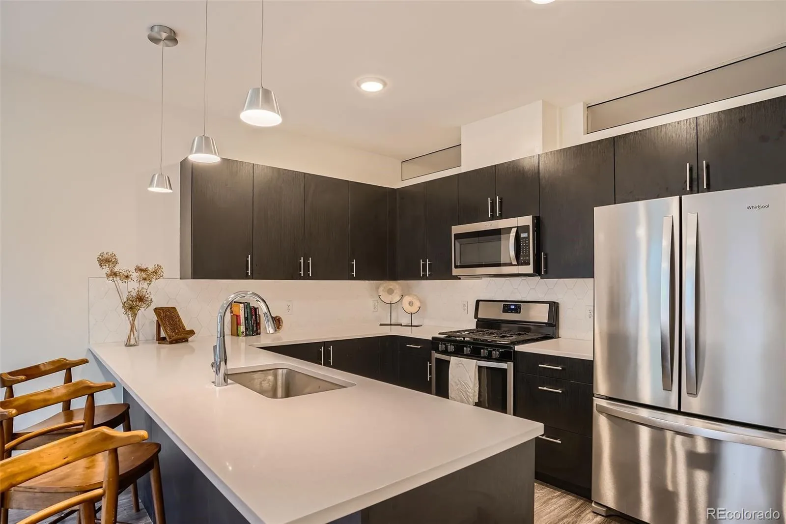 2374 S University Boulevard #205 Denver CO 80210 | MLS #REC9287453 08312026051332 1600 3