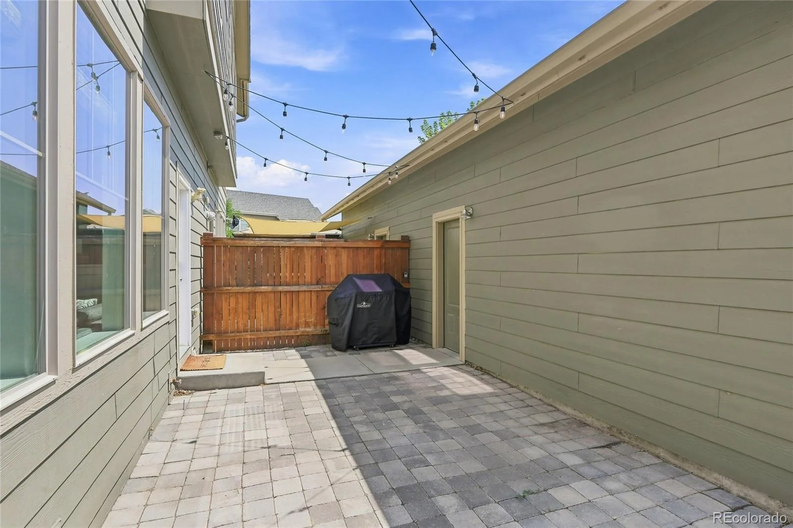 8790 E 54th Place Denver CO 80238 | MLS #REC9289430 08132026175457 1600 25