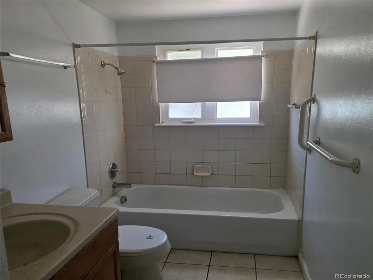 5201 Martin Luther King Boulevard Denver CO 80207 MLS #REC9289632 06232026202311 1200 10