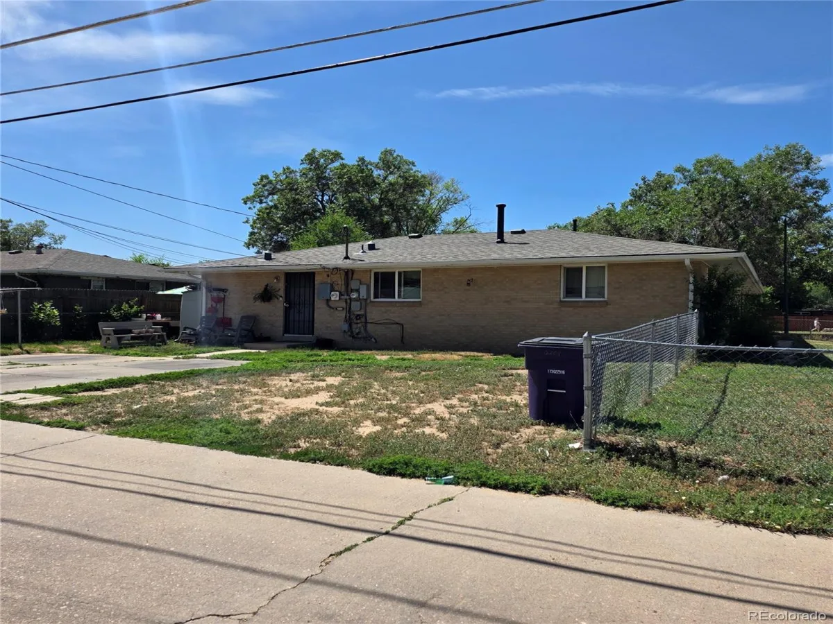 5201 Martin Luther King Boulevard Denver CO 80207 MLS #REC9289632 06232026202311 1200 14
