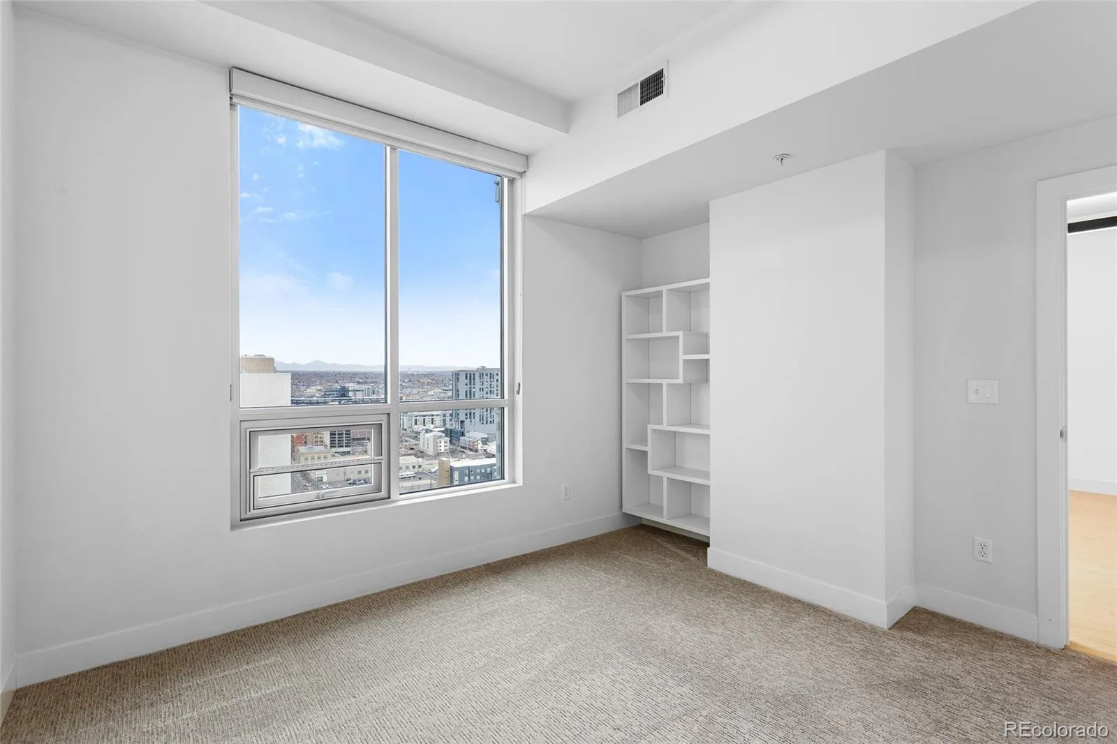 2001 N Lincoln Street #2220 Denver CO 80202 MLS #REC9290801 05302026090417 1600 16