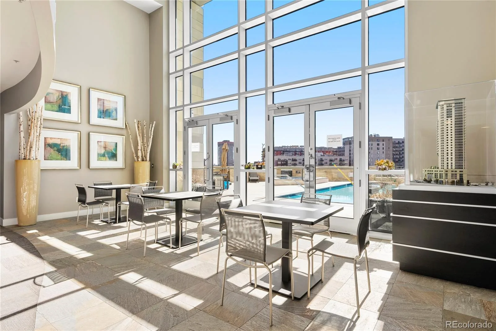2001 N Lincoln Street #2220 Denver CO 80202 MLS #REC9290801 05302026090417 1600 31