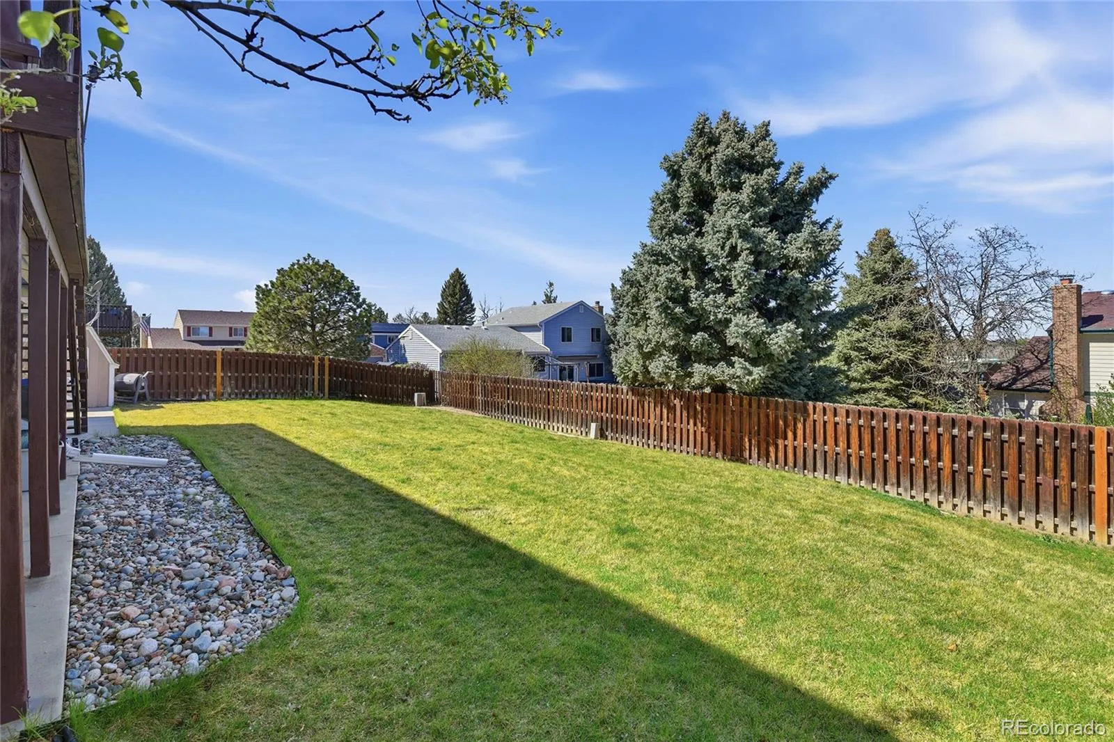 7942 S Corona Court Centennial CO 80122 MLS #REC9293683 05152026013521 1600 48