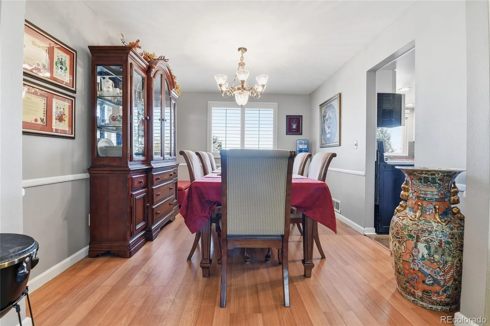 7942 S Corona Court Centennial CO 80122 MLS #REC9293683 05152026013521 1600 8