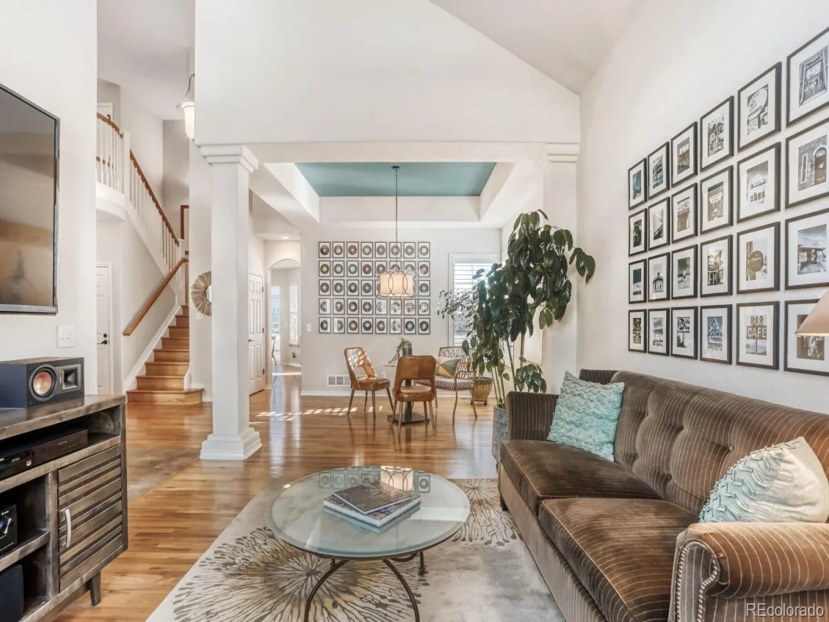 04032026221228 1200 8