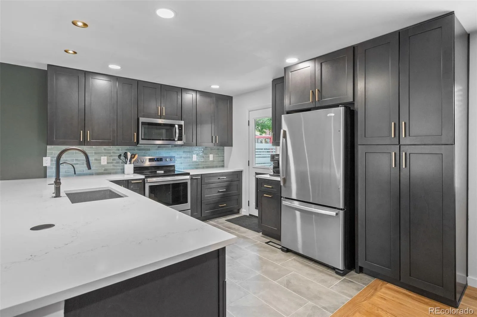 2137 S Xenon Street Lakewood CO 80228 | MLS #REC9296966 10072026171451 1600 16