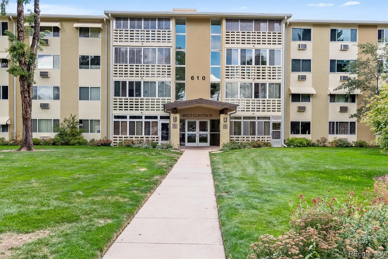 750 S Clinton SW Street #1A Denver CO 80247 MLS #REC9298427 05062026194122 1600 26